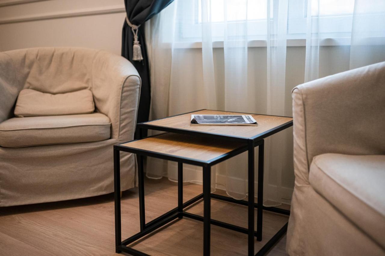 Smart Central Apartment Varna Bagian luar foto